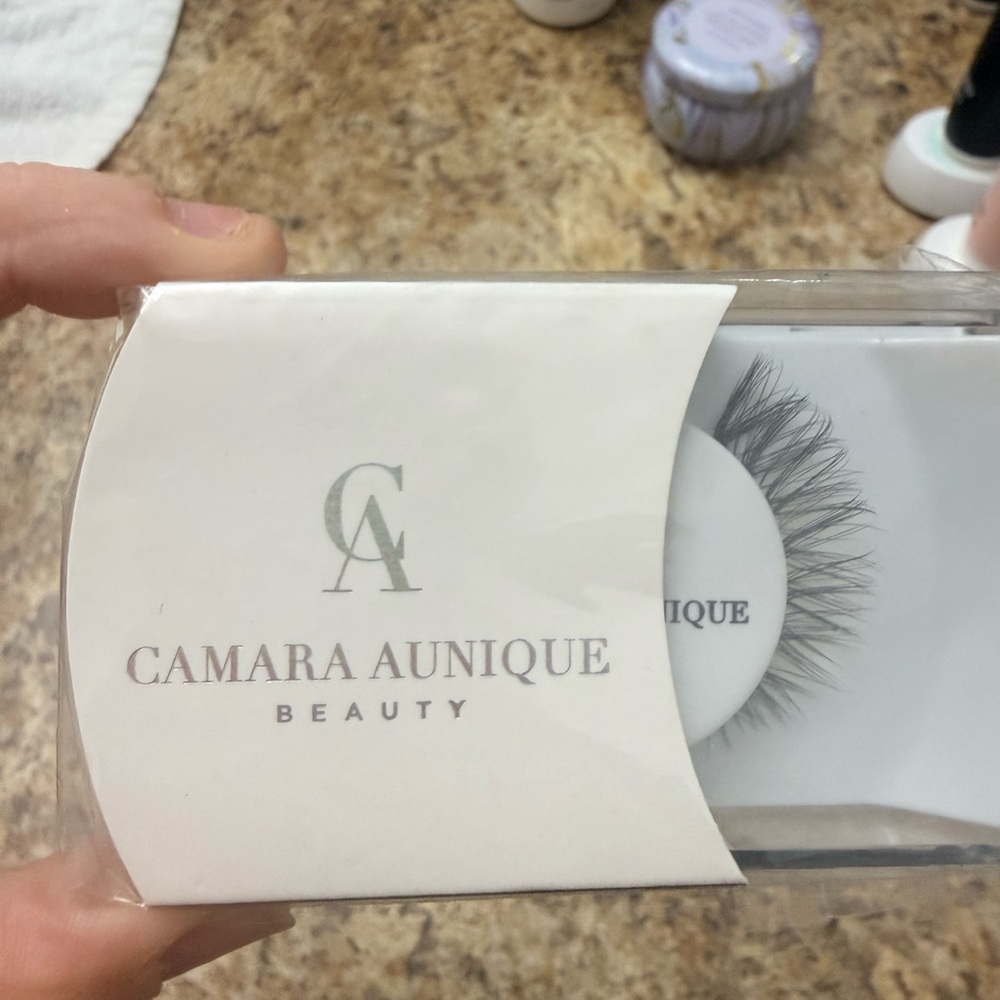 Handcrafted Faux Mink Lashes - RETAIL $18-$25